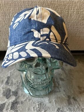 New Era x Todd Snyder X Reyn
Spooner Blue Hawaiian Aloha Floral
Cap Hat 9Twenty